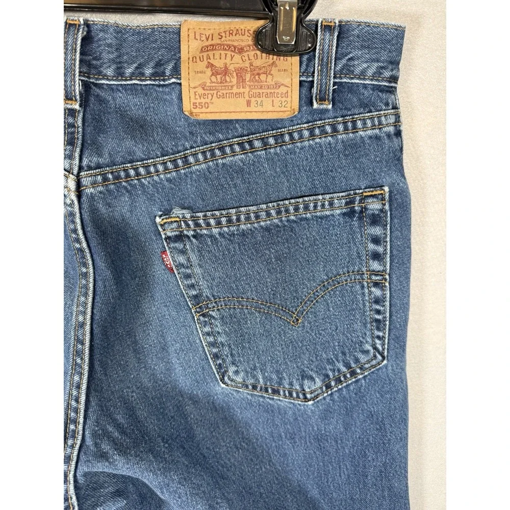 VINTAGE Levi's 550 Jeans Mens 34x32 Blue Relaxed Fit Tapered Leg Made in USA Y2K